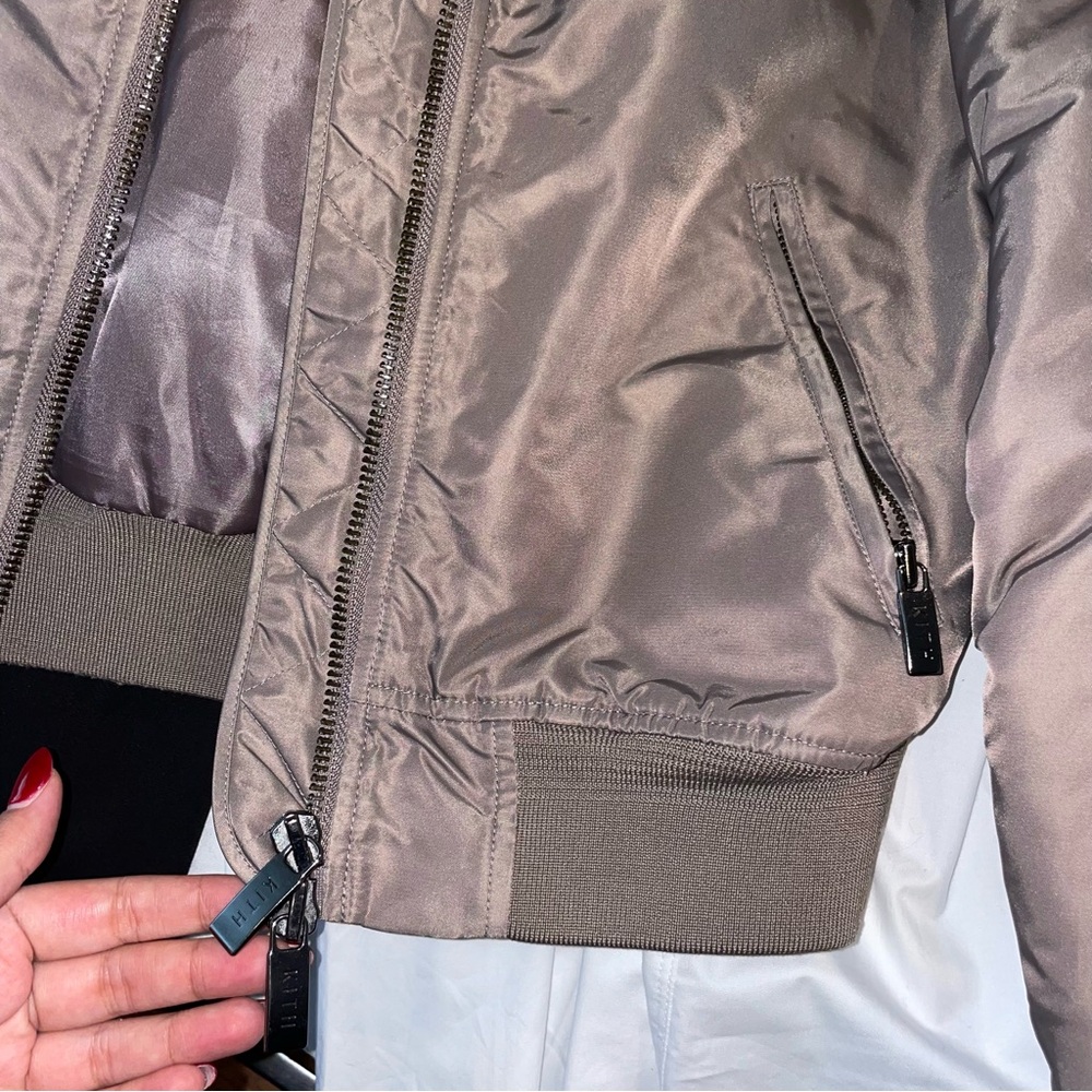 Kith Bomber - image 6